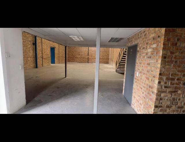 INDUSTRIAL PROPERTY TO RENT IN N4 GATEWAY INDUSTRIAL PARK